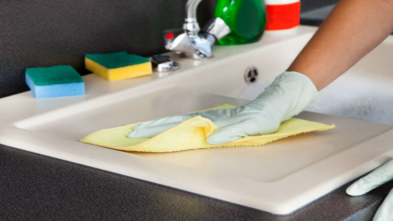 How to Know When You Need House Cleaning Services in Lansing, MI